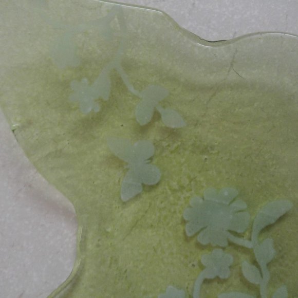 ⭐3/$12⭐ Green Glass Butterfly Decorative Plate - Picture 6 of 8